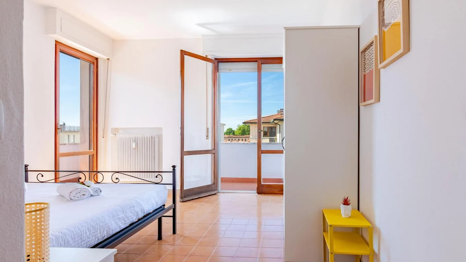 公寓 Attico 2 Camere Balcone Parcheggi Gratis Ascensore 比萨